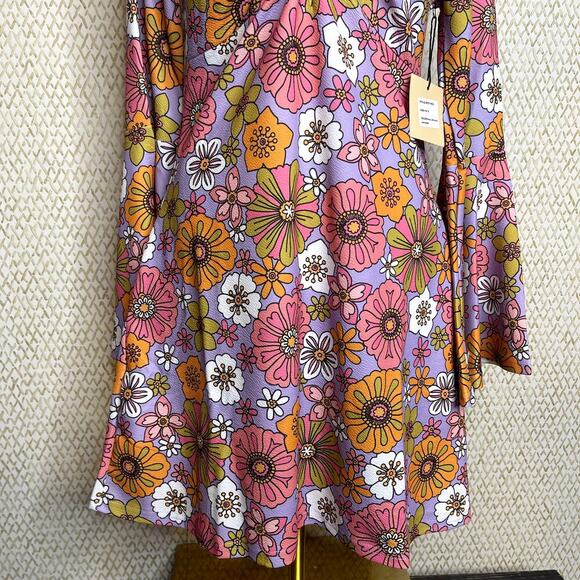 NWT Unique Vintage Smak Parlour Retro Blooms Lavender 70s Mini Dress Size 1X - Picture 7 of 10